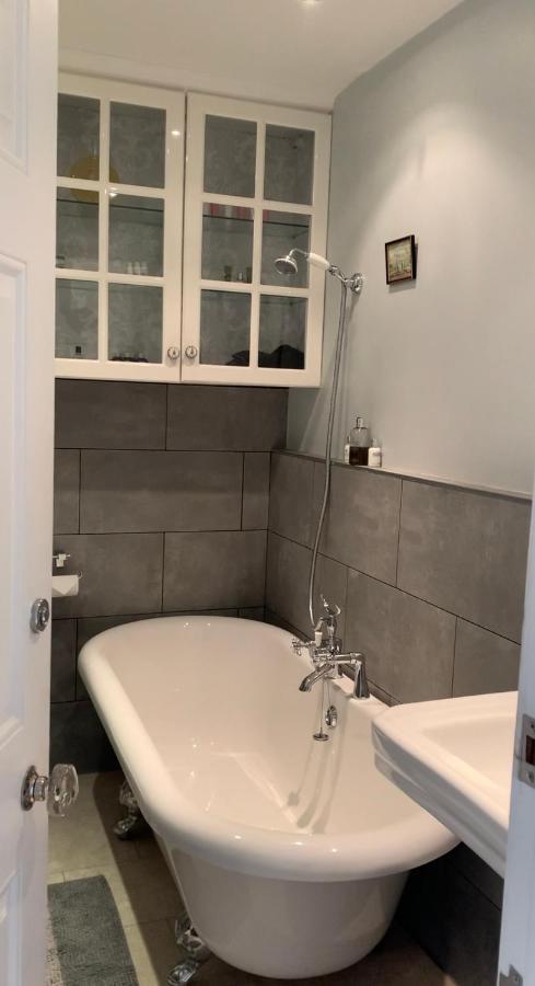 Bijoux Central Bath Period Apartment And Parking Esterno foto